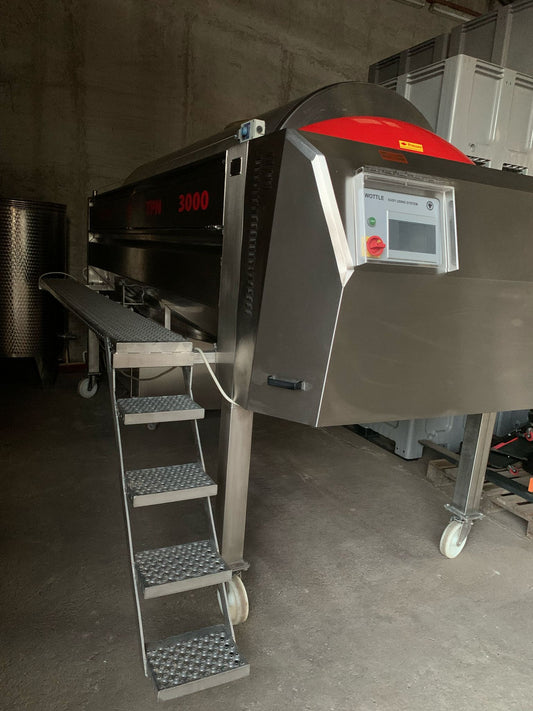 WOTTLE TPN 3000 Weinpresse, BJ 2011